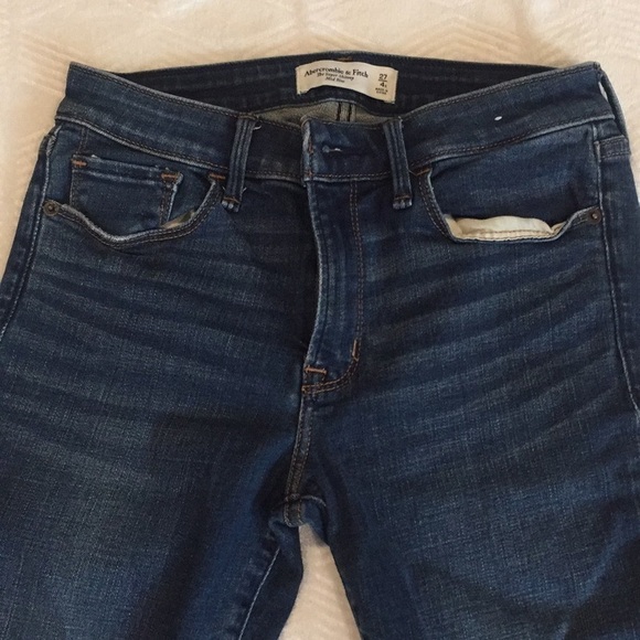 Abercrombie & Fitch The Super Skinny Jeans - Picture 6 of 7